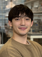 Headshot of Eric Dare