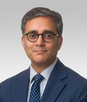 Dr. Shah headshot